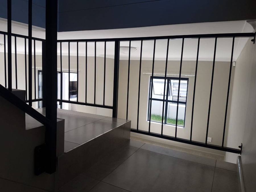 To Let 3 Bedroom Property for Rent in Parklands North Western Cape